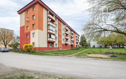 REZERVOVANÉ -2 izbový byt po rekonštrukcii, Rimavská Sobota