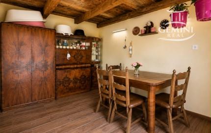 Veľkorysý 6-izbový rodinný dom po rozsiahlej rekonštrukcii v kúpeľnej obci Číž