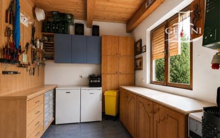 4-izbový rodinný dom s krbom a nádherným pozemkom | Fiľakovo