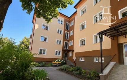 2-izbový byt s balkónom vo vyhľadávanej lokalite – Družstevná ulica, Rimavská Sobota