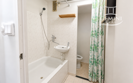 1-IZBOVÝ BYT S BALKÓNOM V CENTRE RIMAVSKEJ SOBOTY – MALOHONTSKÁ ULICA