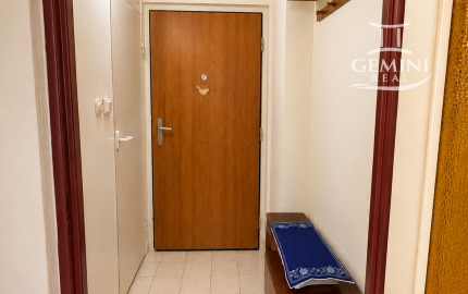 1-IZBOVÝ BYT S BALKÓNOM V CENTRE RIMAVSKEJ SOBOTY – MALOHONTSKÁ ULICA