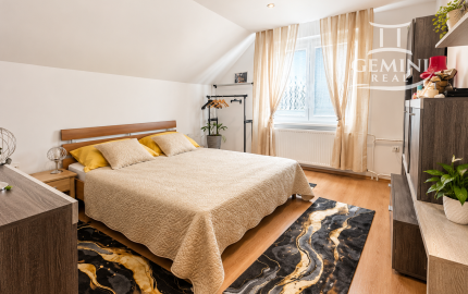 RODINNÝ DOM S KRYTÝM BAZÉNOM, ZIMNOU ZÁHRADOU, SAUNOU A KOMPLETNÝM RELAXAČNÝM ZÁZEMÍM – VEĽKÉ TERIAKOVCE