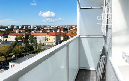 KOMPLETNE ZREKONŠTRUOVANÝ 3-IZBOVÝ BYT S BALKÓNOM | ROŽŇAVSKÁ | 63 m² | RIMAVSKÁ SOBOTA