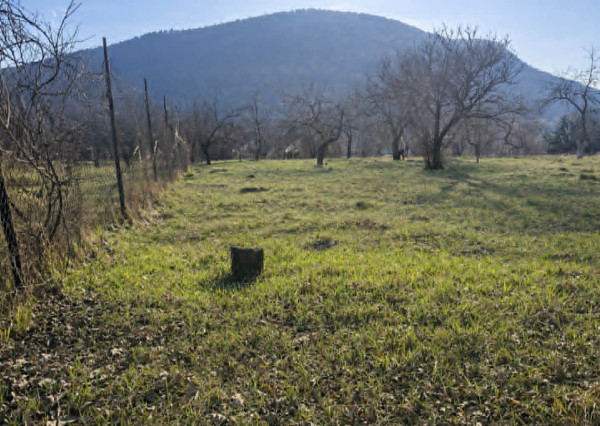 3-IZBOVÝ BYT + GARÁŽ + ZÁHRADA 587 m² – JELŠAVA okres Revúca