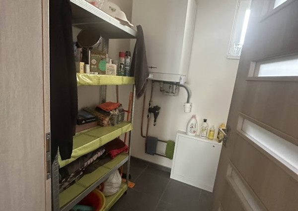 4 - IZBOVÁ NOVOSTAVBA VO VIDINEJ S OBROVSKÝM POZEMKOM, TERASOU A DVOJGARÁŽOU