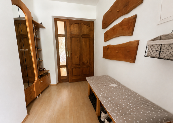 4-izbový rodinný dom s krbom a nádherným pozemkom | Fiľakovo
