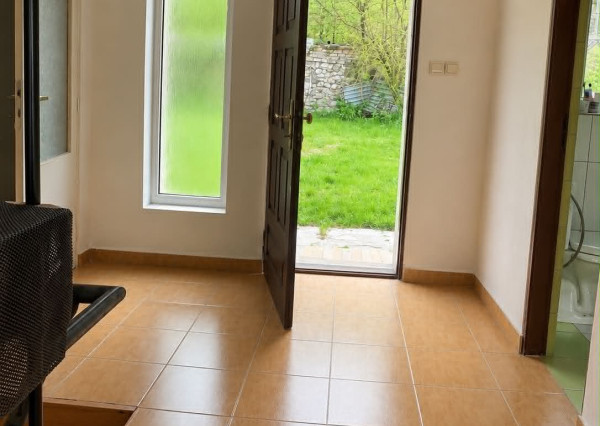 Rodinný dom s veľkou záhradou 1 868 m² – Vinice,  len 4  km od centra Rimavskej Soboty