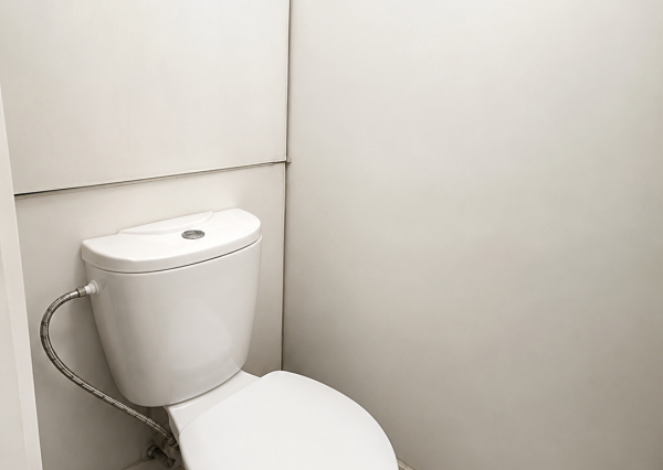 1-IZBOVÝ BYT S BALKÓNOM V CENTRE RIMAVSKEJ SOBOTY – MALOHONTSKÁ ULICA