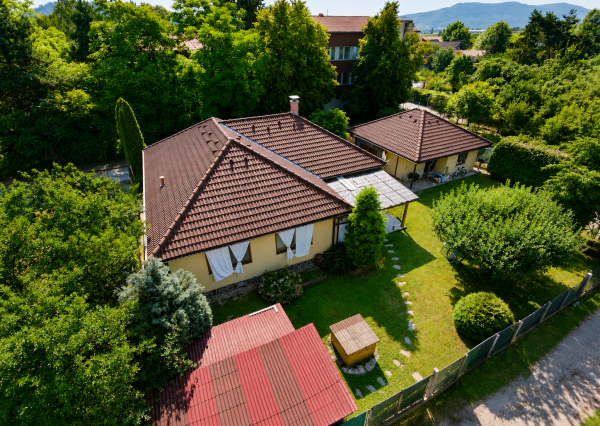 4-izbový rodinný dom s krbom a nádherným pozemkom | Fiľakovo