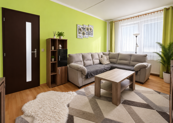 3-izbový byt s balkónom, 62 m² – | Sídlisko Západ, Rimavská Sobota