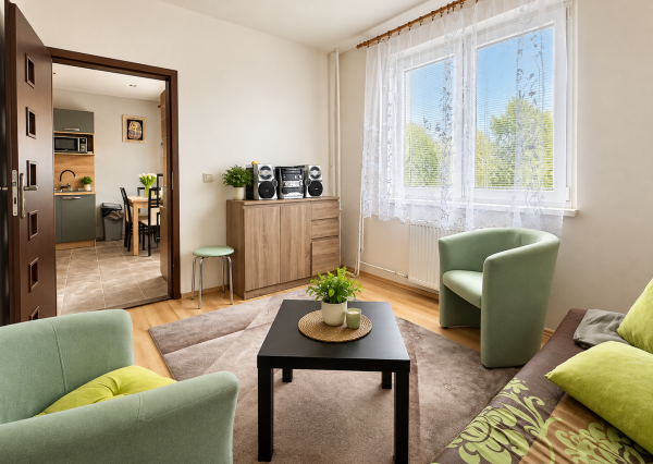 3-izbový byt s balkónom, 62 m² – | Sídlisko Západ, Rimavská Sobota