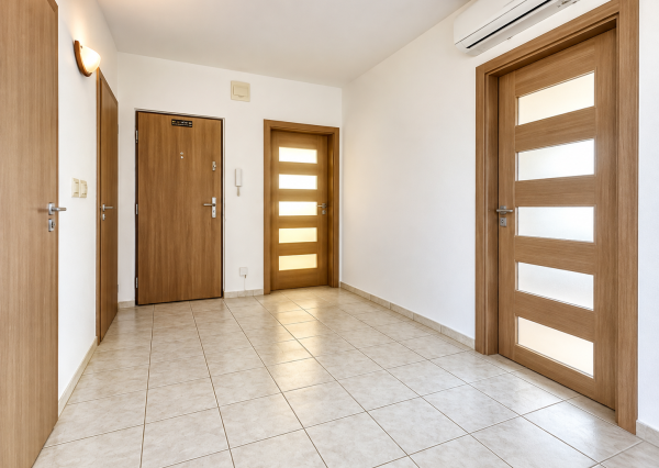 4-izbový byt 88 m² s balkónom, klimatizáciou a variabilnou dispozíciou – Rimavská Sobota